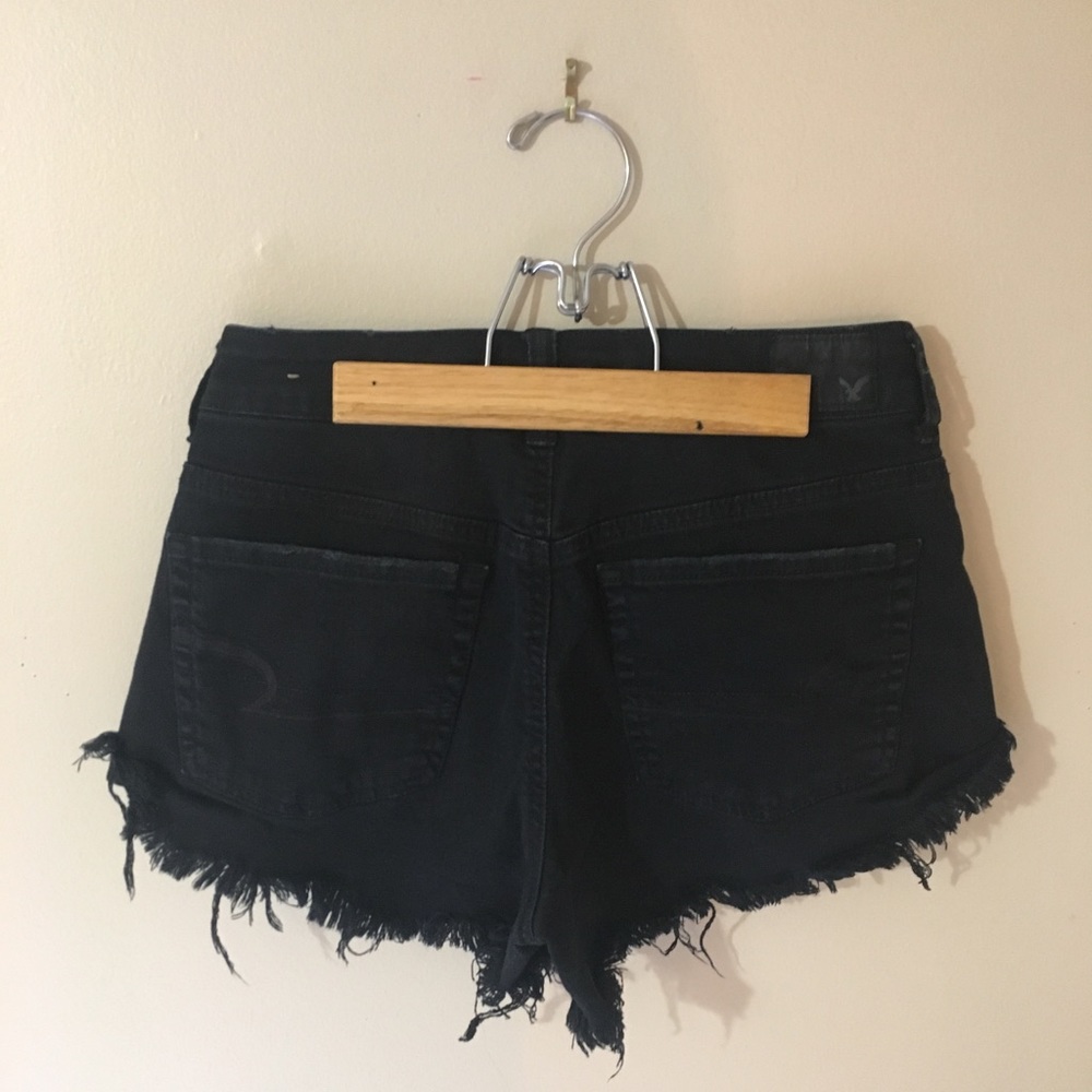 American Eagle high rise festival short in black